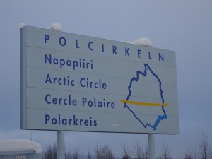Crossing the Arctic Circle near Kiruna, northern Sweden (S. de la Barre)